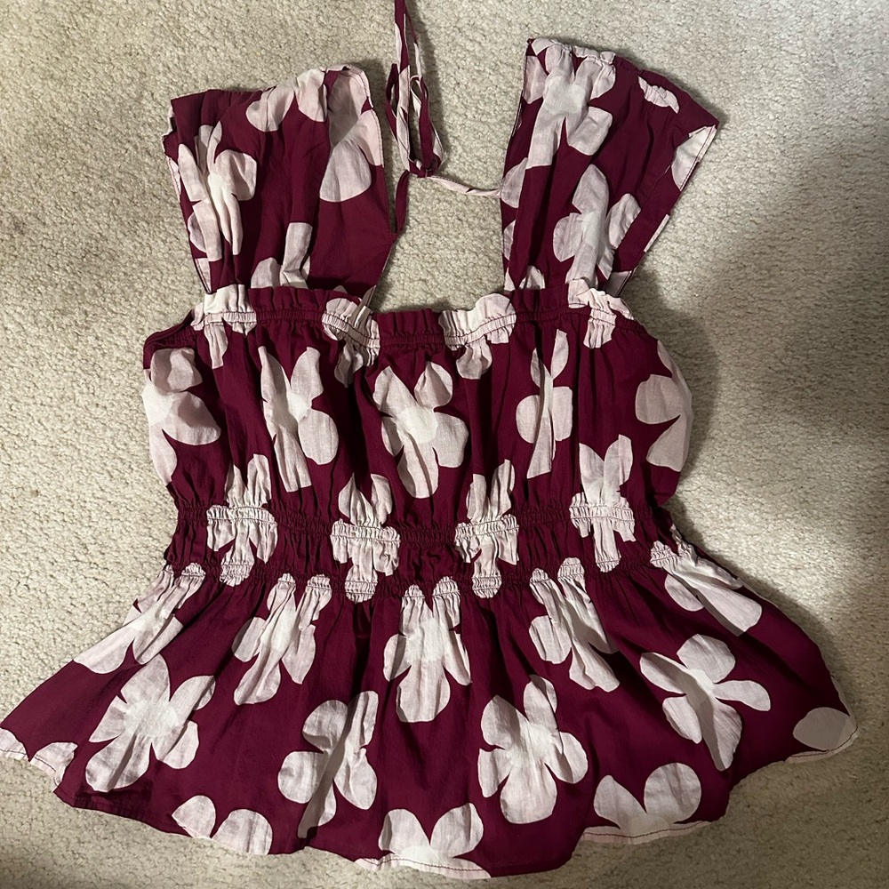 ARULA Maroon and Cream Floral Top